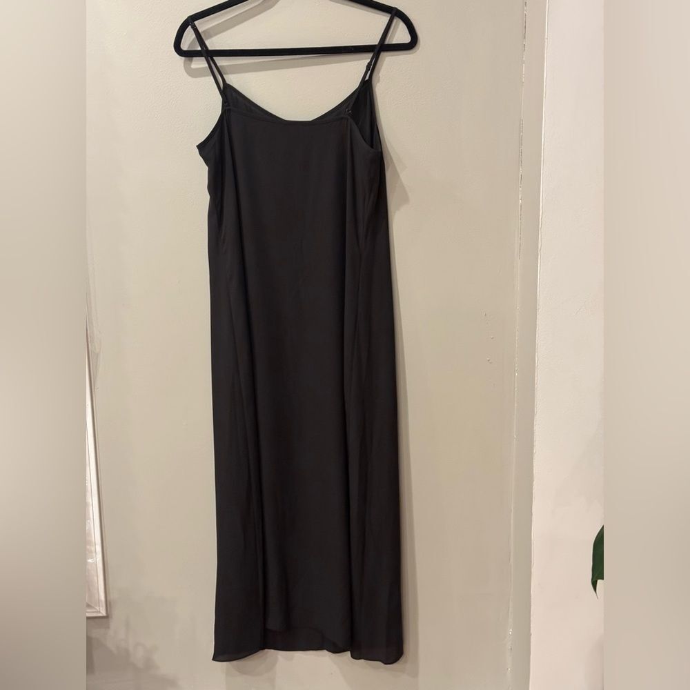 Long black slip from nordstroms estimated size medium‎